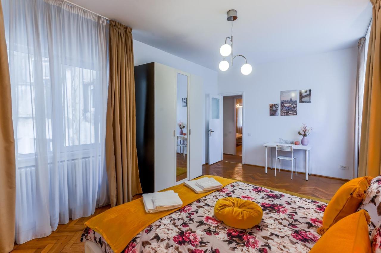 Ultracentral Golden Gatehouse 3 Bdrm Bucareste Exterior foto