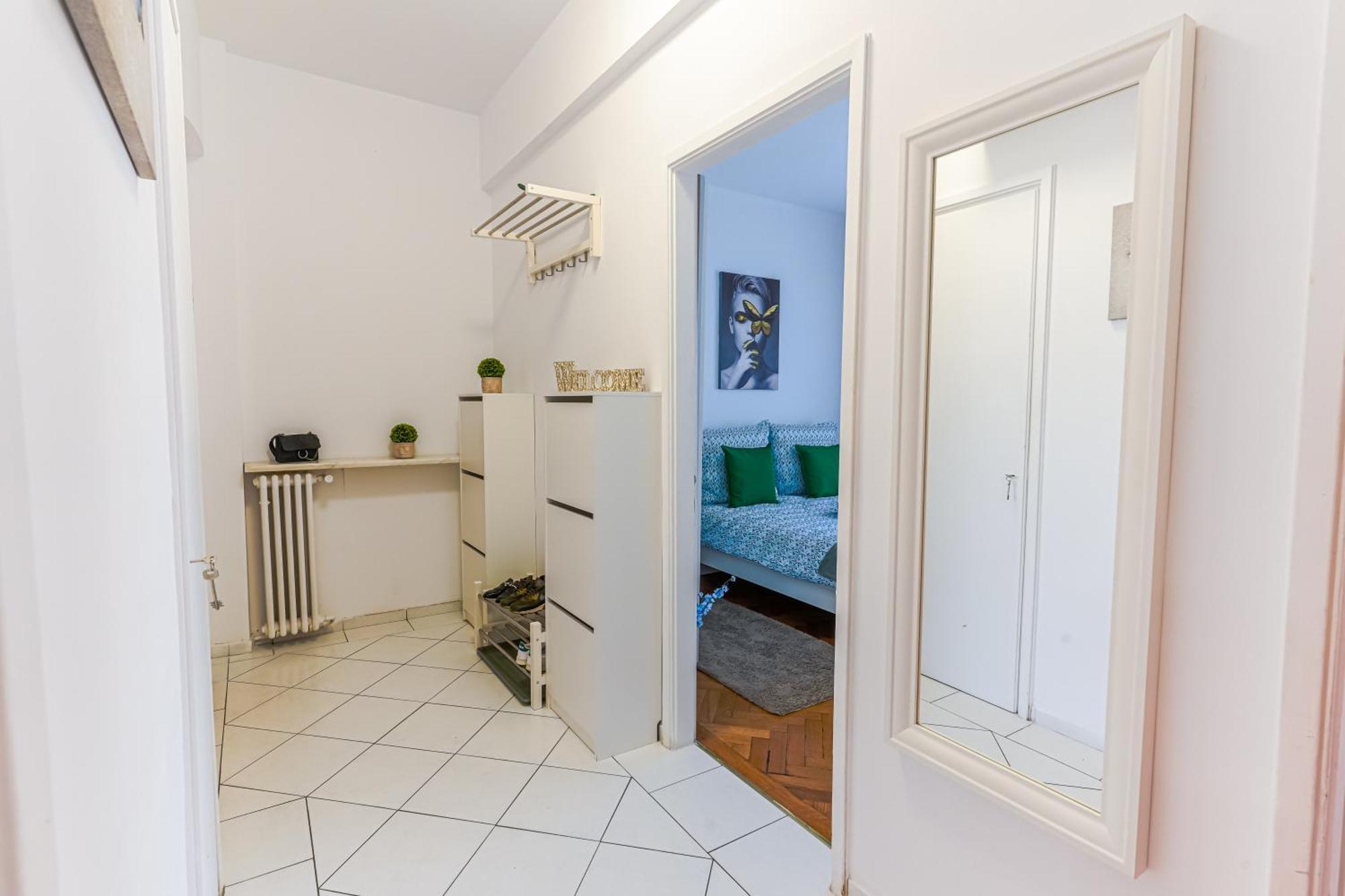 Ultracentral Golden Gatehouse 3 Bdrm Bucareste Exterior foto